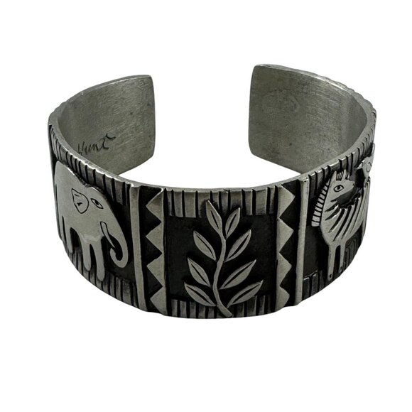 JB Hunt Engraved Pewter Cuff Bracelet Wild Kingdom Zebra Elephant Vintage - Picture 4 of 8